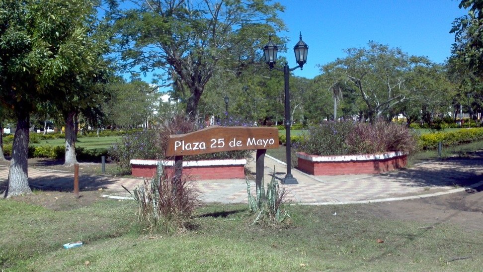Plaza 25 de Mayo en Concepción del Yaguareté Corá - Corrientes